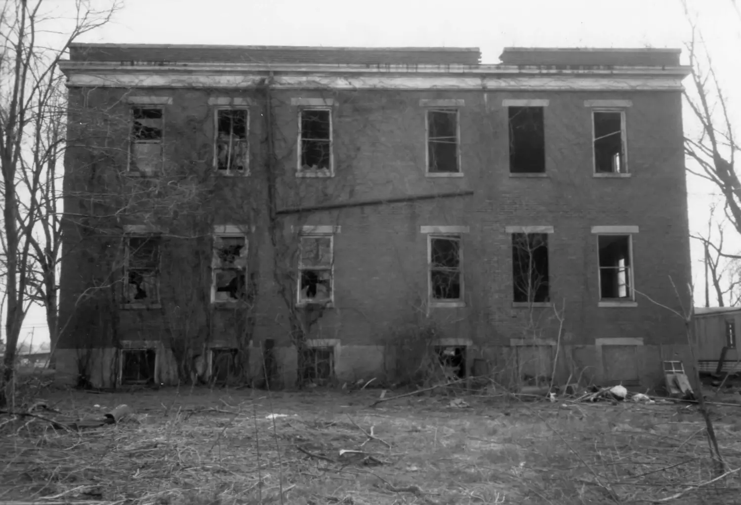 Original Verona High School exterior